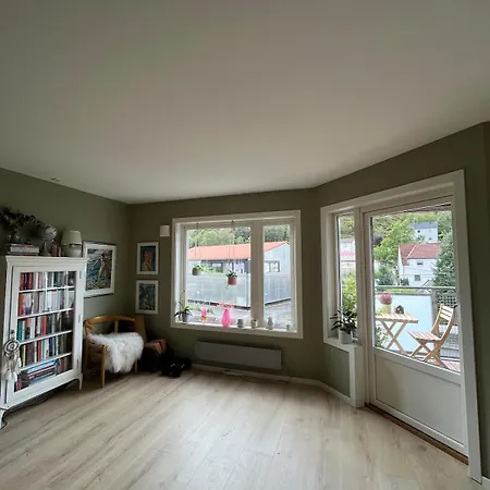 Leilighet Newly Renovated 3-room