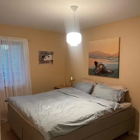 Newly Renovated 3-room Appartement Bergen